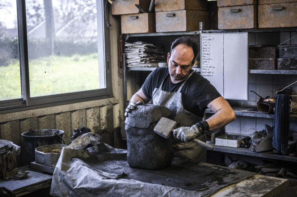 visite de l'atelier de fabrication des sonnailles daban